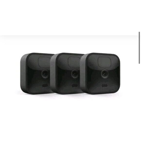 Blink Outdoor Battery-Powered Wireless Security Camera 3rd Gen 3-Pack, NIB! - Picture 1 of 9